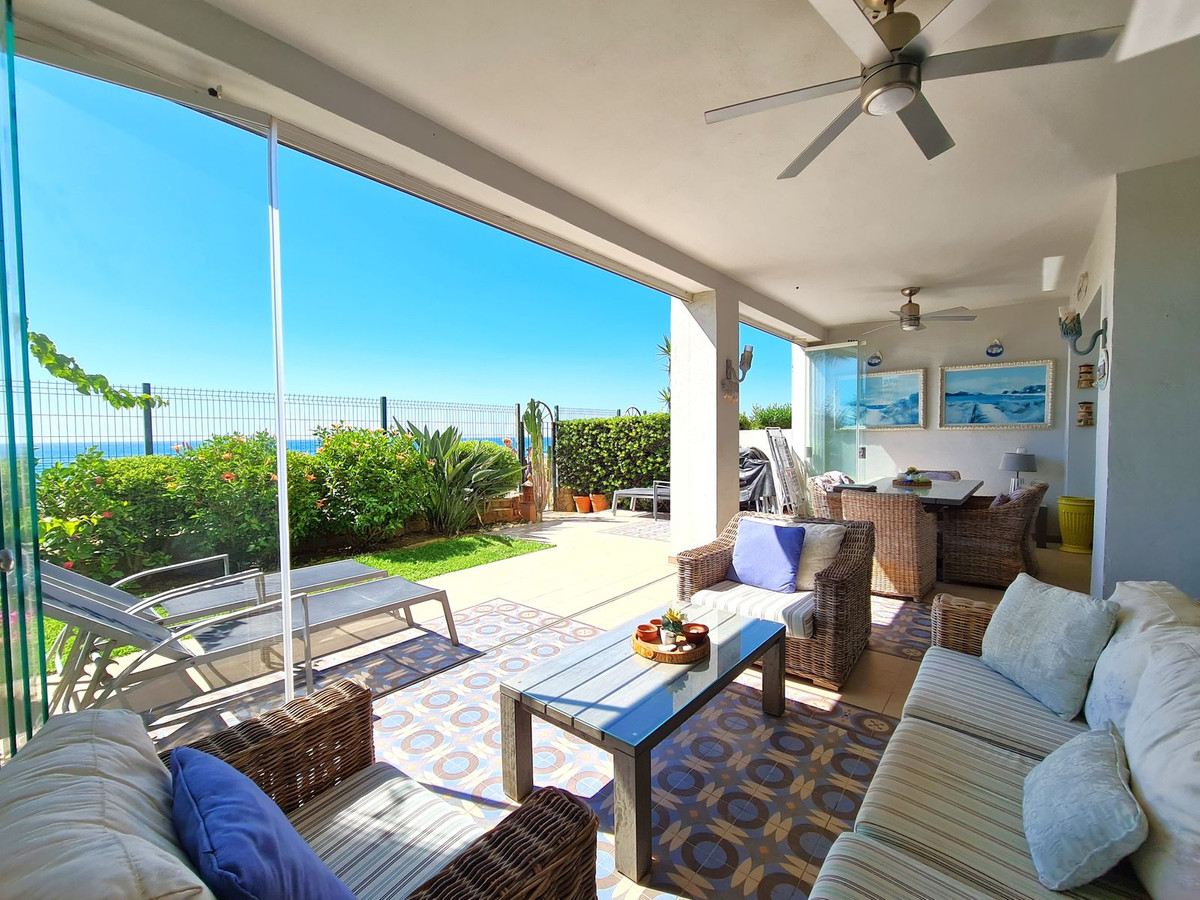Appartement te koop in Casares Playa | 3 slaapkamers H5120560