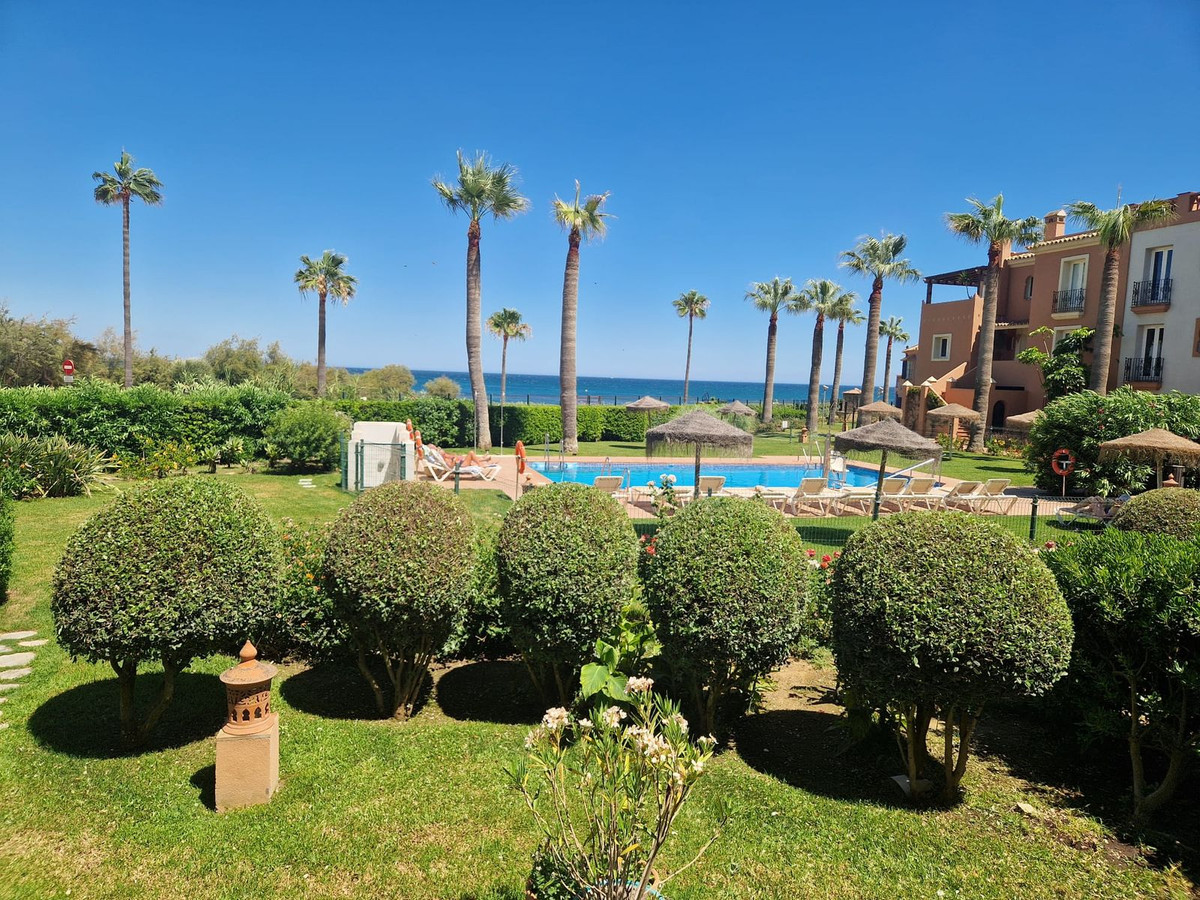 Apartment for sale in Casares Playa | 2 bedrooms H5127403
