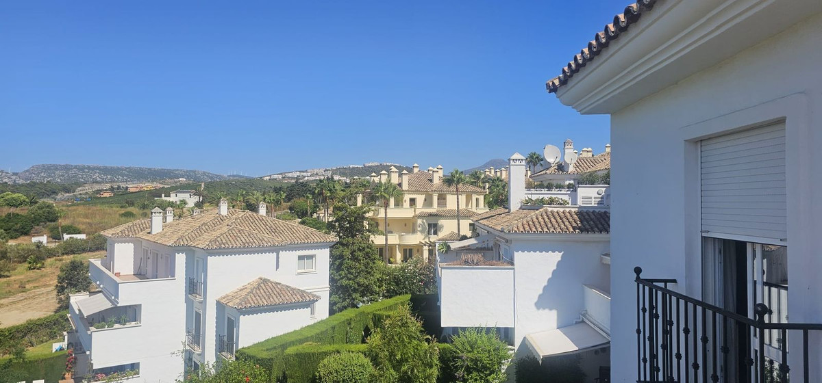 Penthouse for sale in Casares Playa | 3 bedrooms H5128996