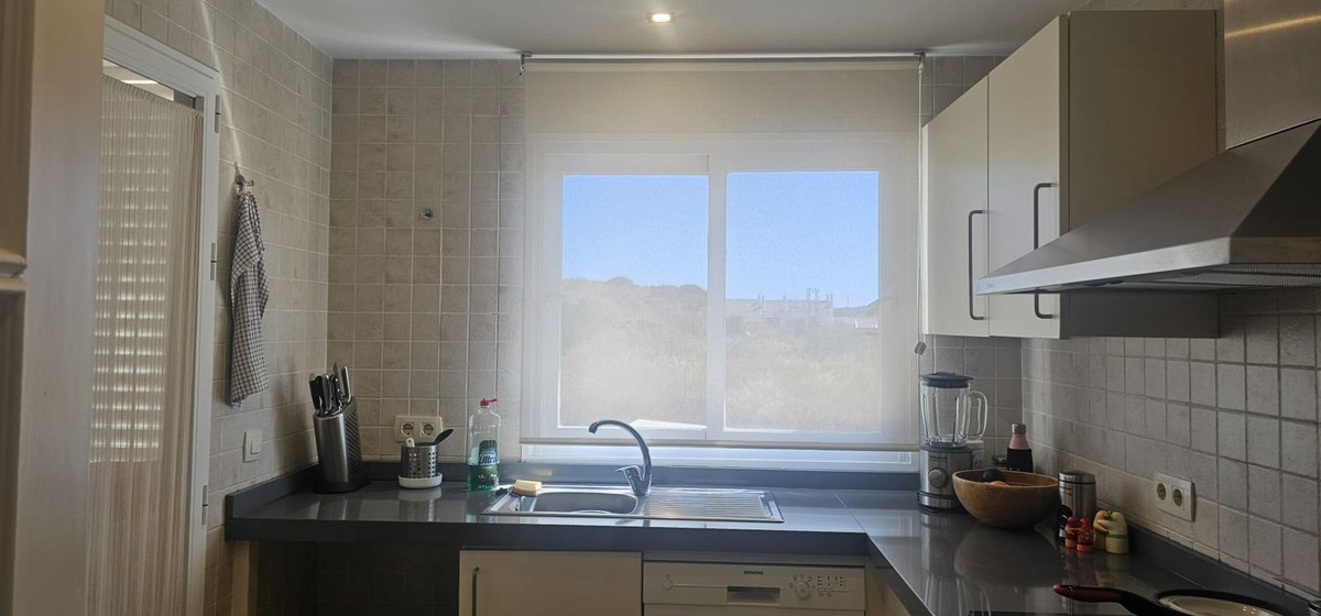 Penthouse for sale in Casares Playa | 3 bedrooms H5128996