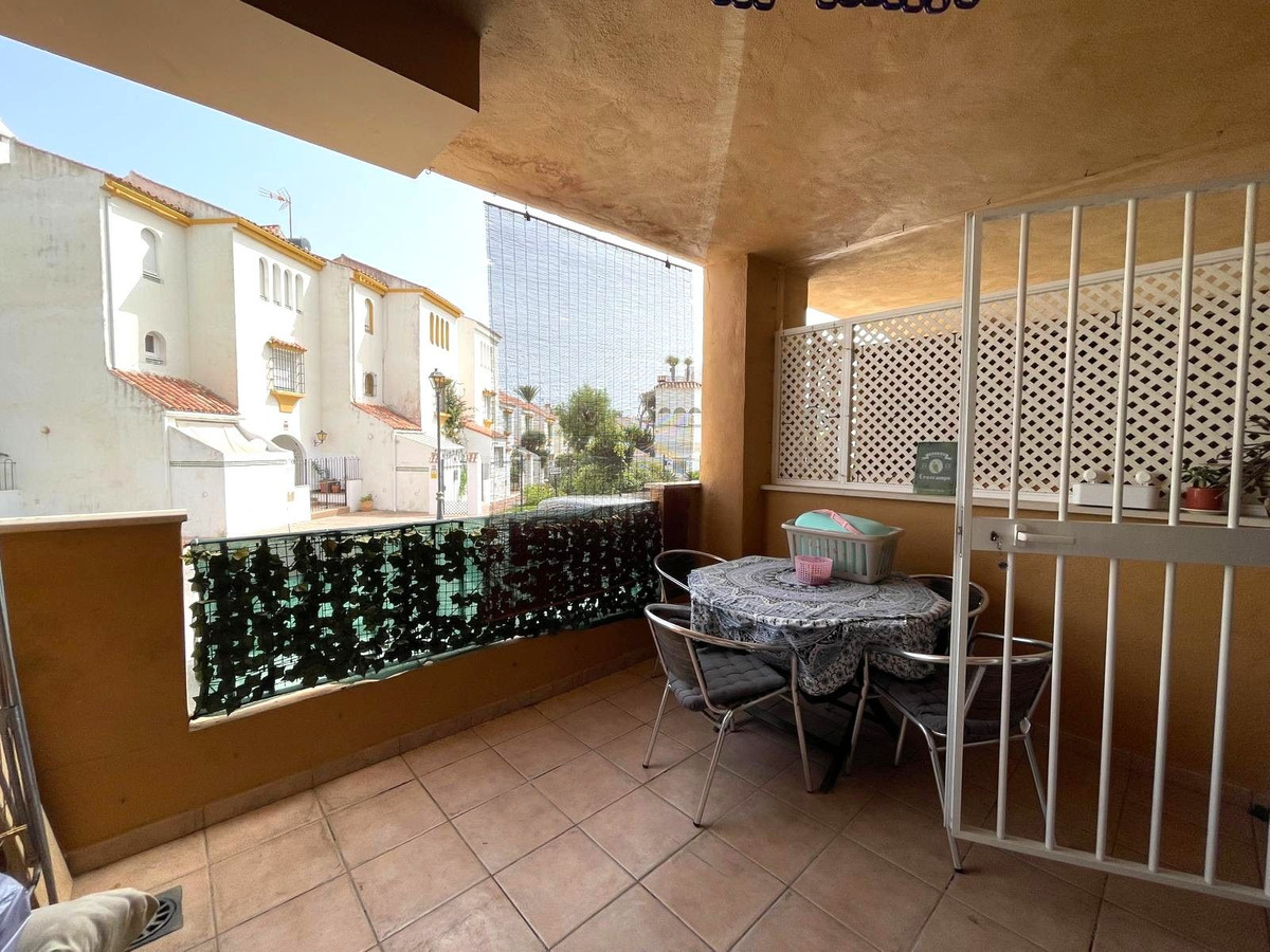 Appartement te koop in Casares Playa | 1 slaapkamers H5129581