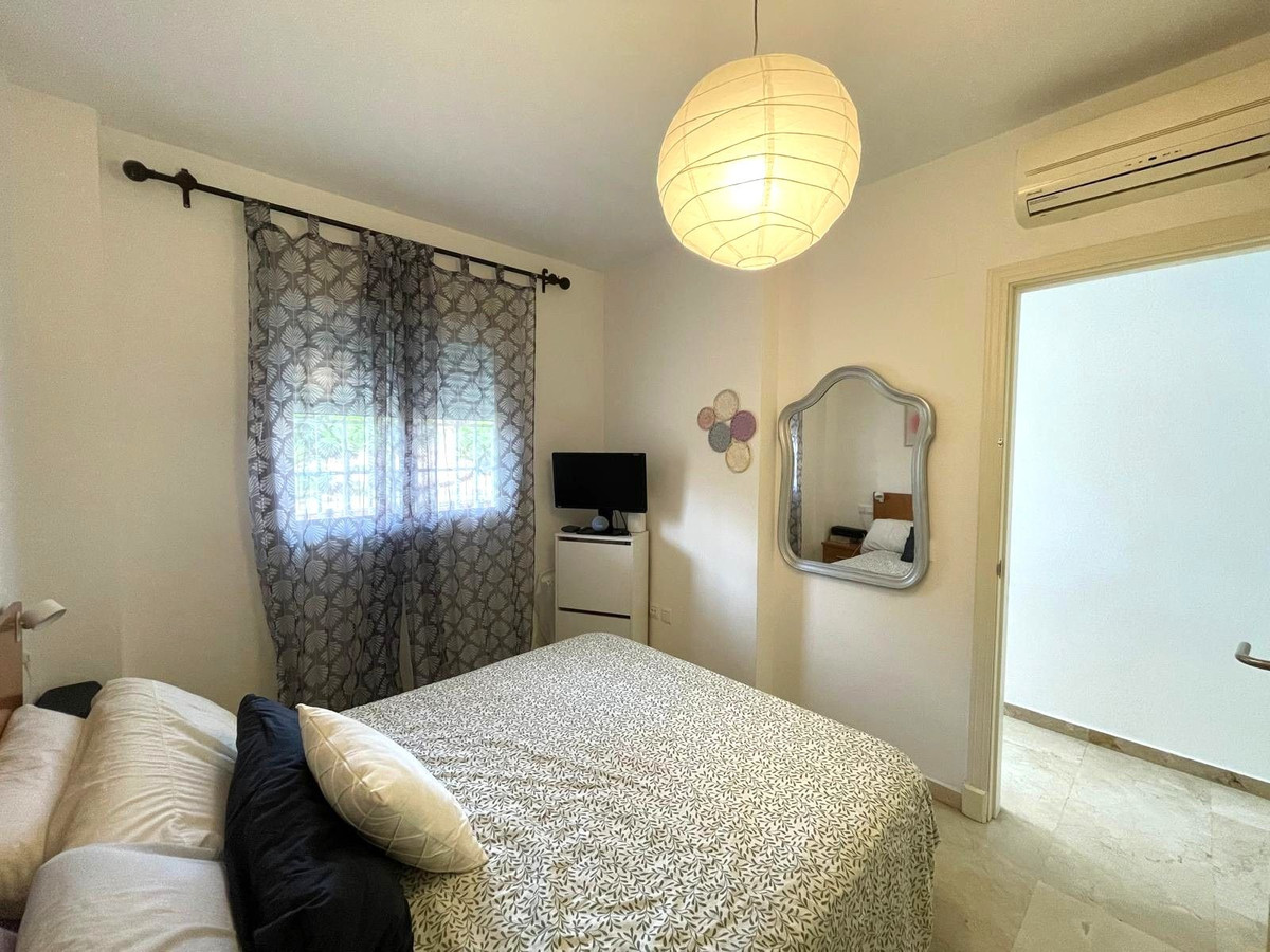 Appartement te koop in Casares Playa | 1 slaapkamers H5129581