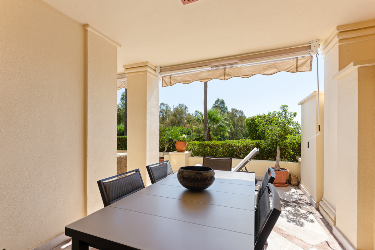 Appartement te koop in Casares Playa | 4 slaapkamers H5129995