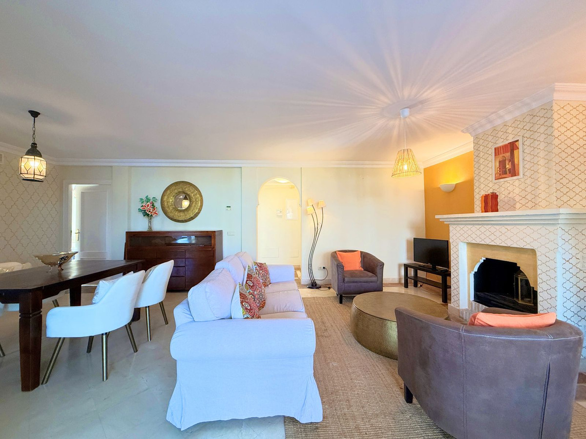 Appartement te koop in Casares Playa | 2 slaapkamers H5130829