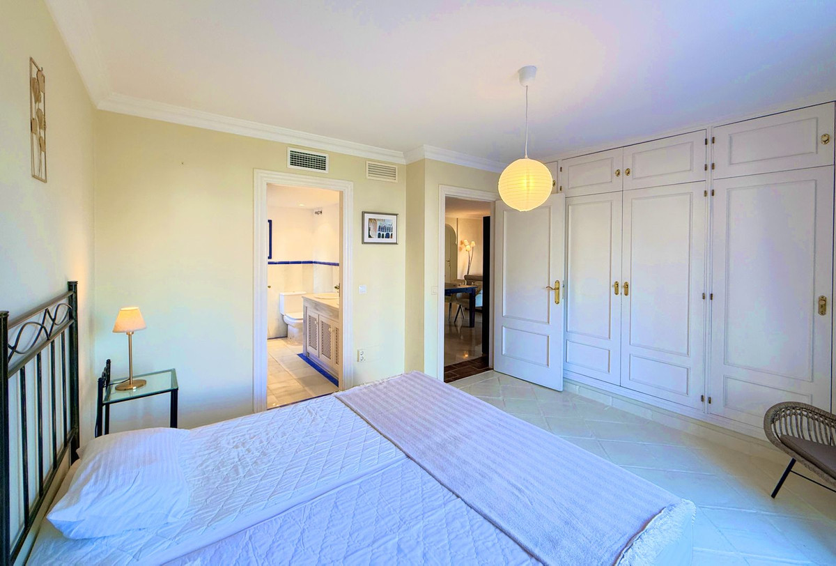 Appartement te koop in Casares Playa | 2 slaapkamers H5130829
