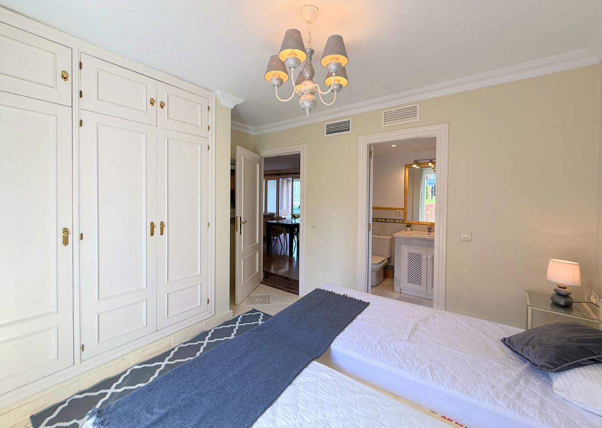 Appartement te koop in Casares Playa | 2 slaapkamers H5130829