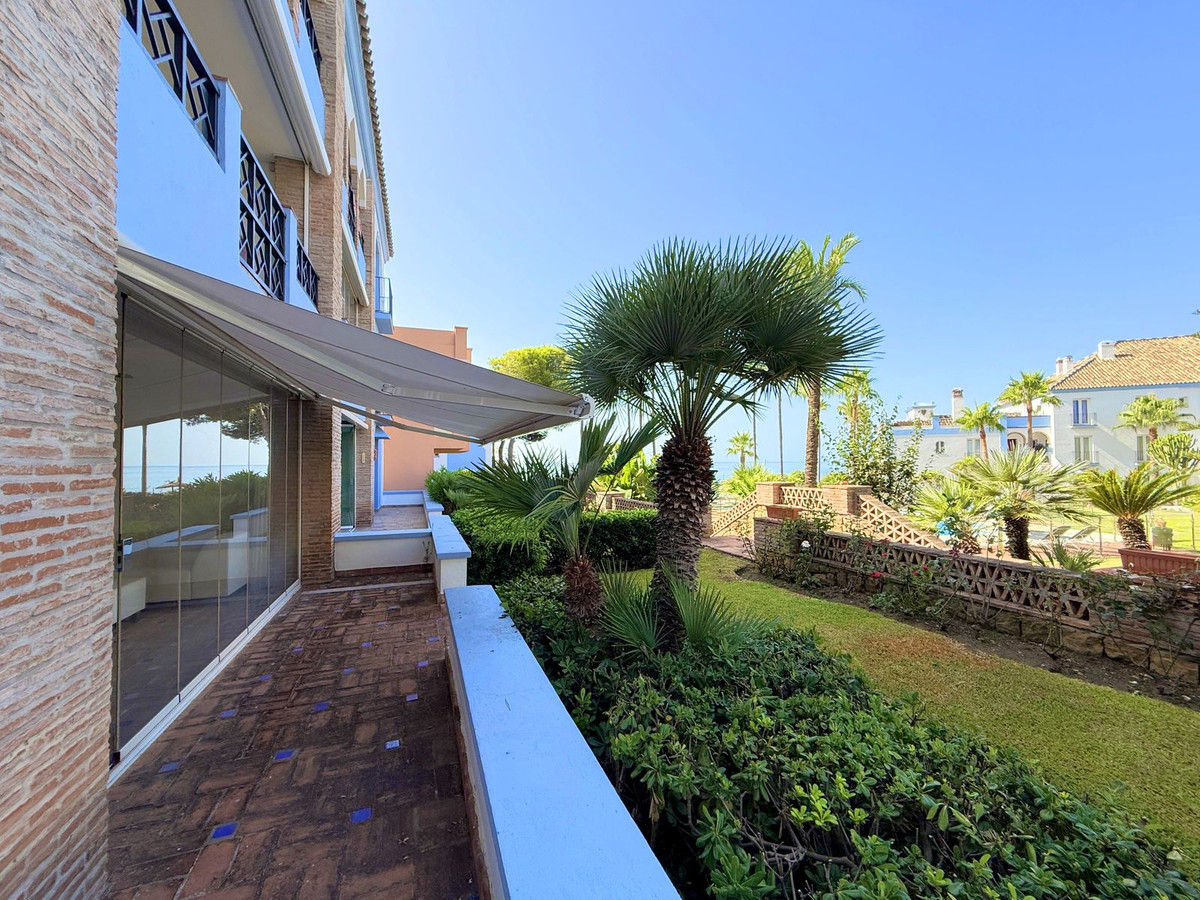 Appartement te koop in Casares Playa | 2 slaapkamers H5130829