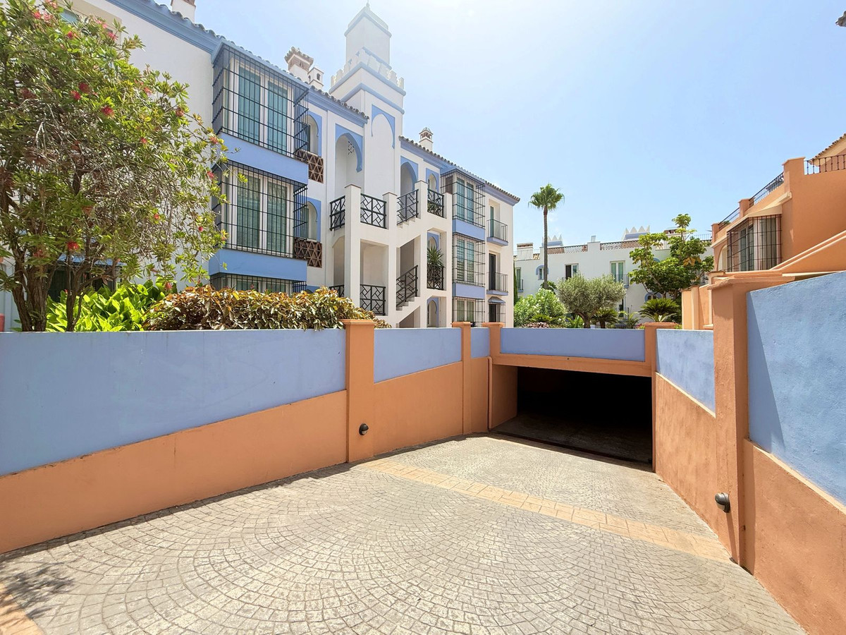 Appartement te koop in Casares Playa | 2 slaapkamers H5130829