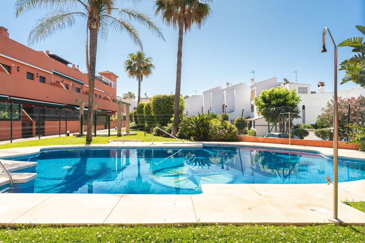 Appartement te koop in Casares Playa | 1 slaapkamers H5131657