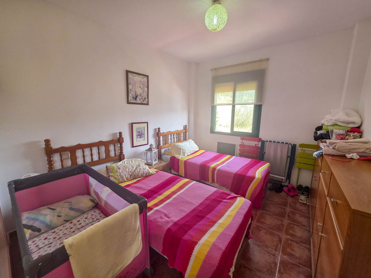 Appartement te koop in Casares Playa | 1 slaapkamers H5131657