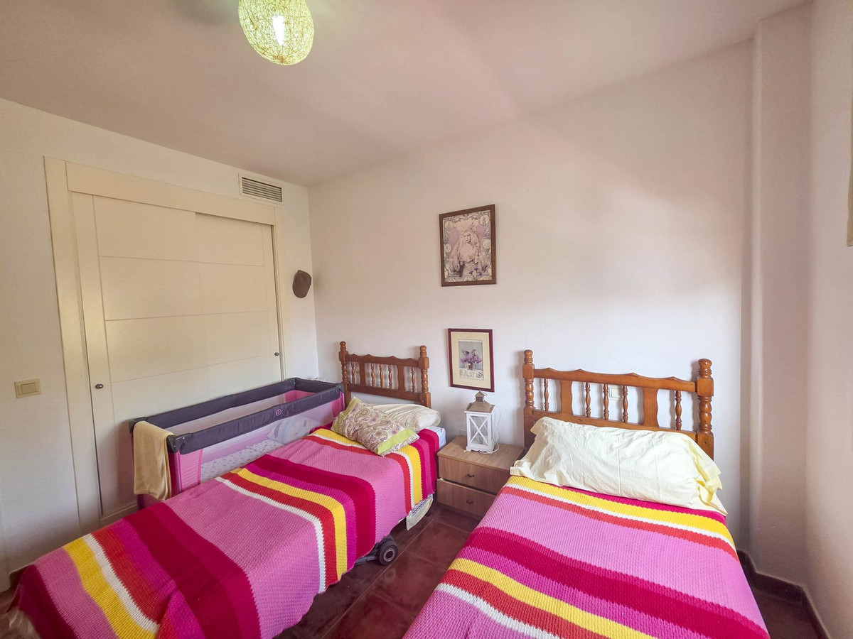 Appartement te koop in Casares Playa | 1 slaapkamers H5131657