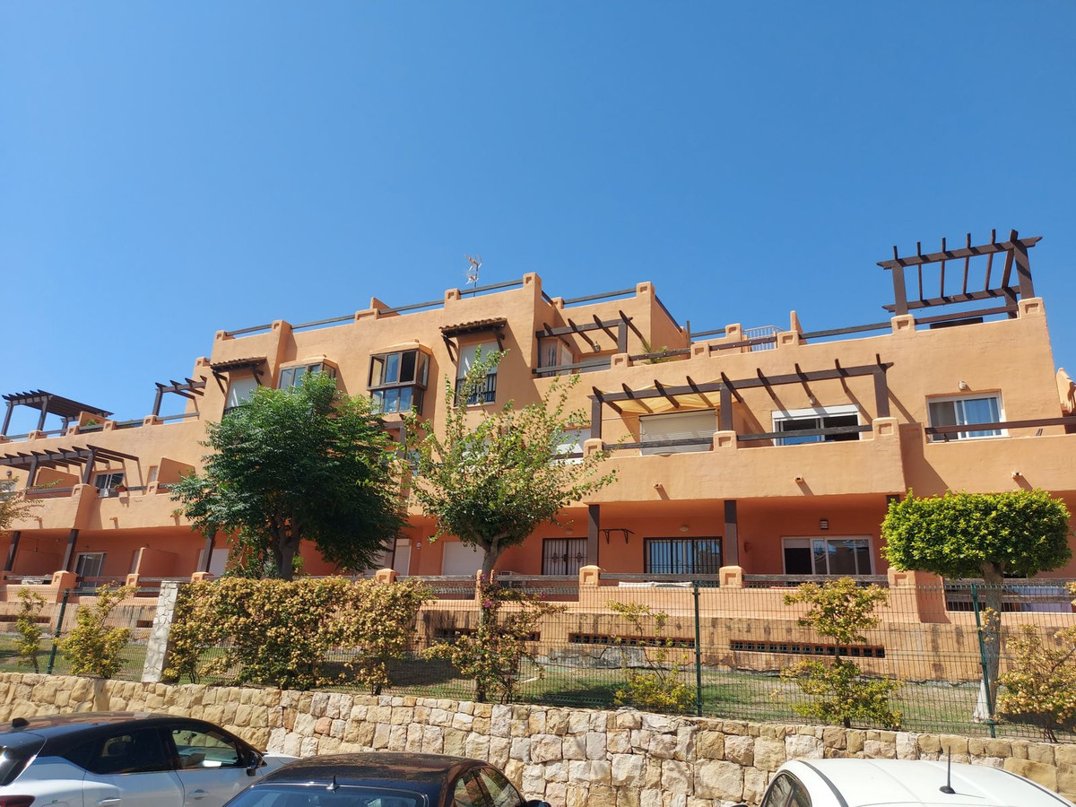 Appartement te koop in Casares Playa | 2 slaapkamers H5132275