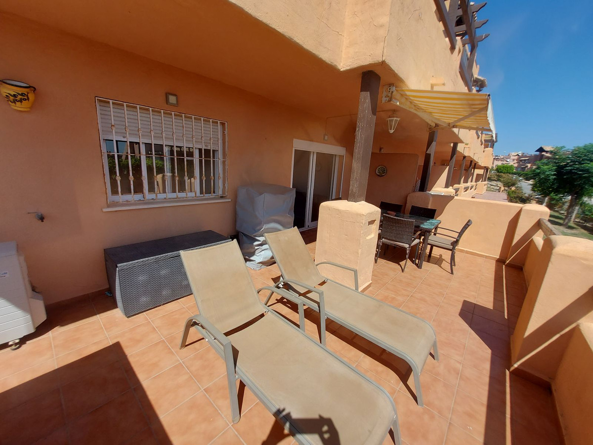 Appartement te koop in Casares Playa | 2 slaapkamers H5132275