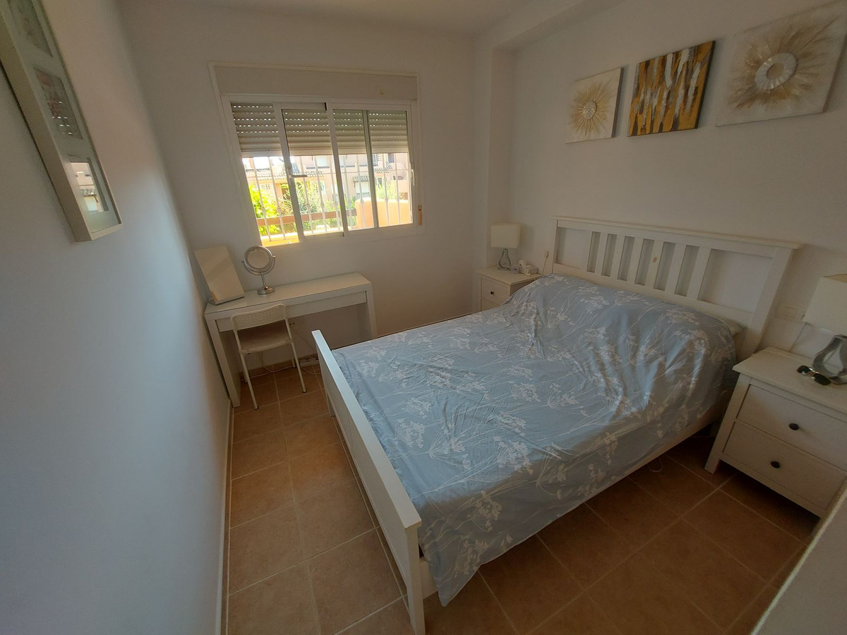 Appartement te koop in Casares Playa | 2 slaapkamers H5132275