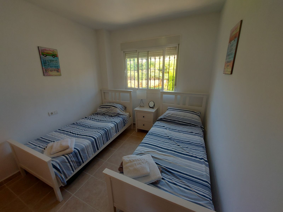 Appartement te koop in Casares Playa | 2 slaapkamers H5132275