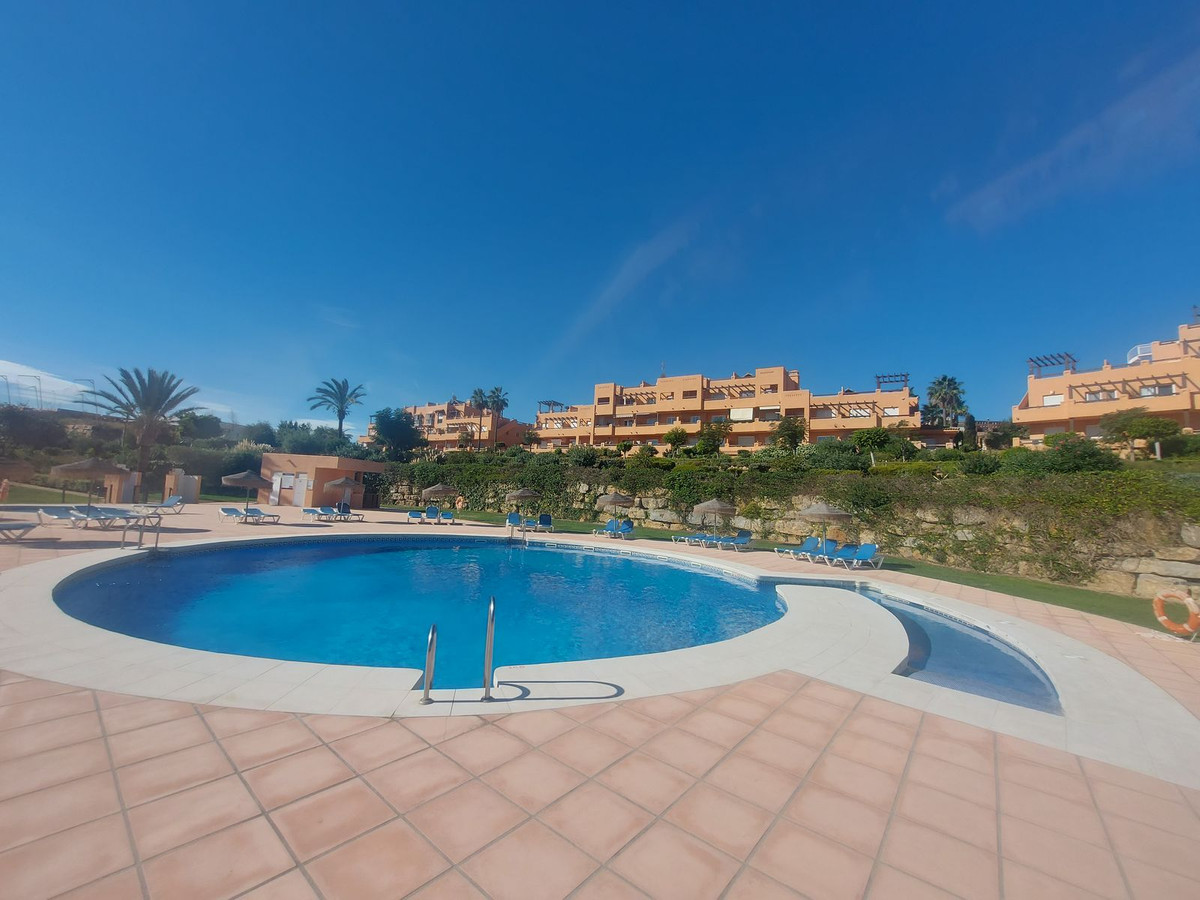 Appartement te koop in Casares Playa | 2 slaapkamers H5132275