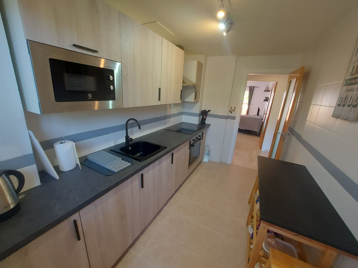 Appartement te koop in Casares Playa | 2 slaapkamers H5132275