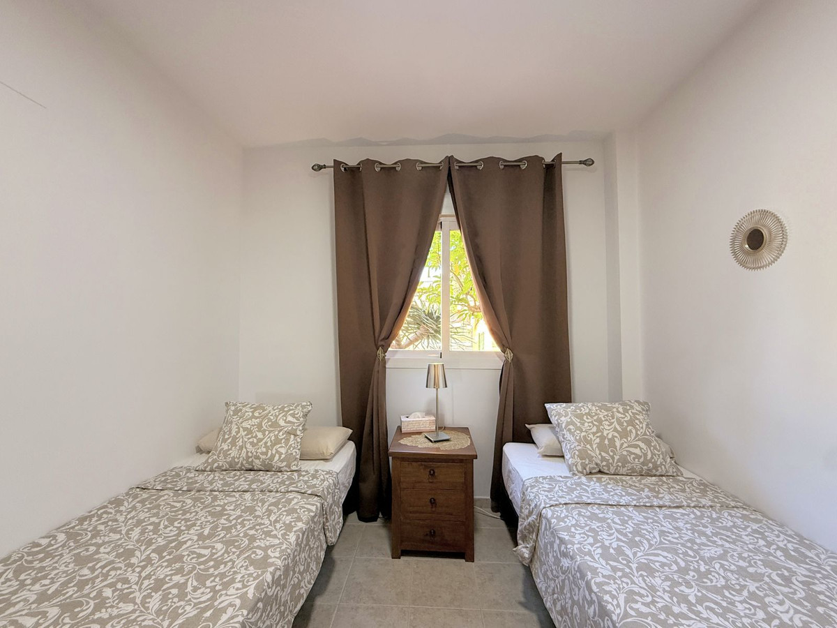 Appartement te koop in Casares Playa | 2 slaapkamers H5133445
