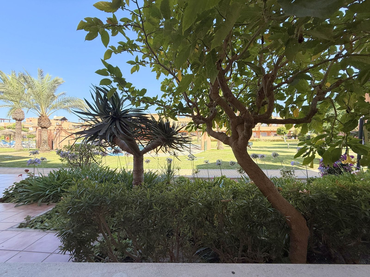 Appartement te koop in Casares Playa | 2 slaapkamers H5133445