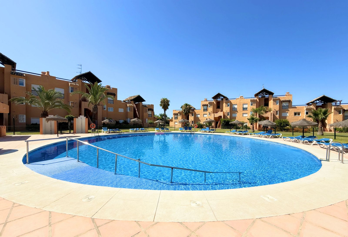 Appartement te koop in Casares Playa | 2 slaapkamers H5133445