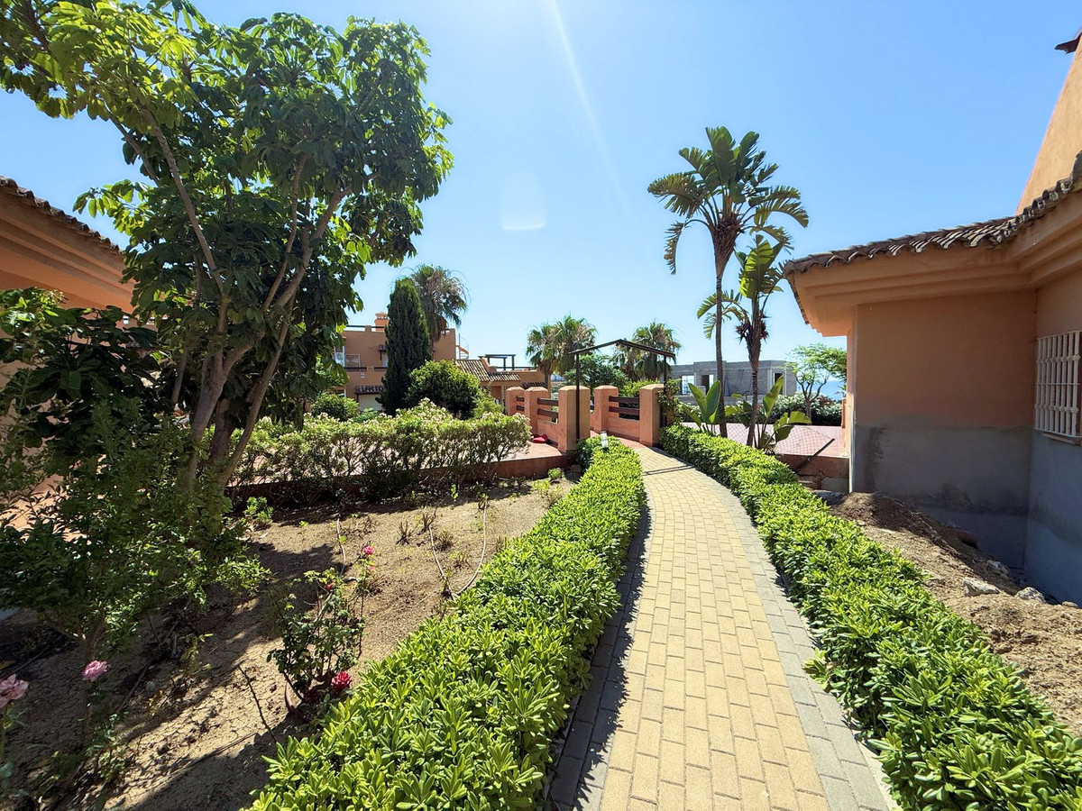 Appartement te koop in Casares Playa | 2 slaapkamers H5133445