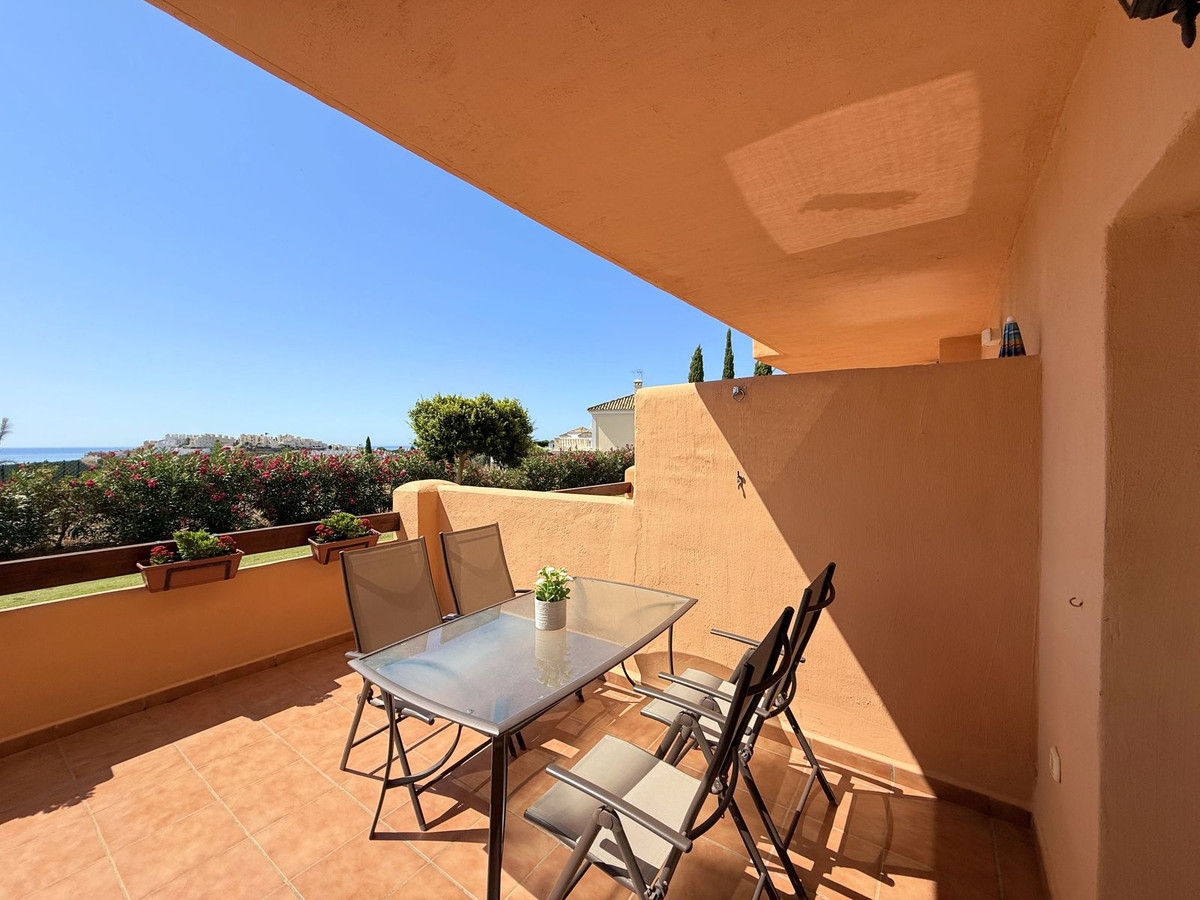 Appartement te koop in Casares Playa | 2 slaapkamers H5133445