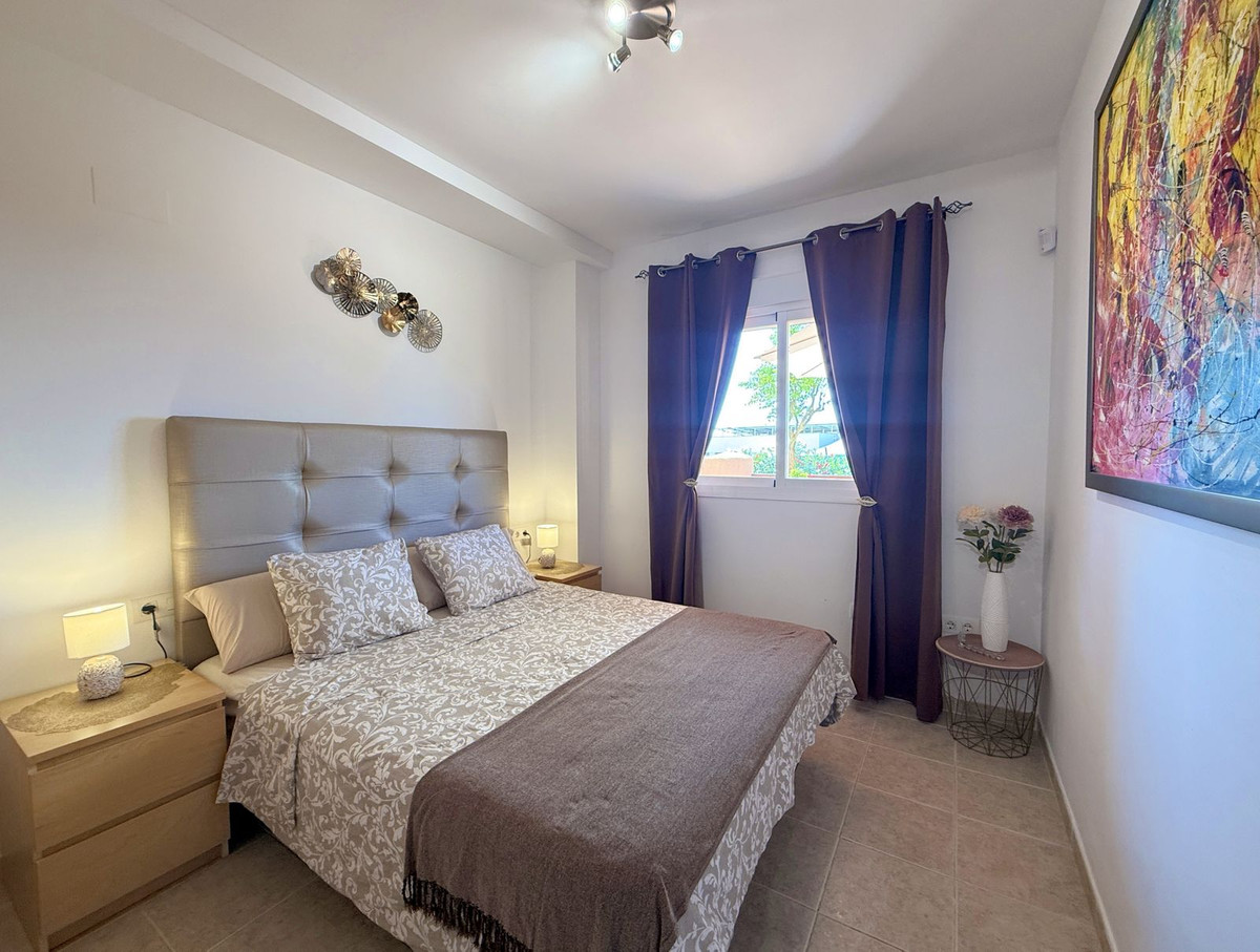 Appartement te koop in Casares Playa | 2 slaapkamers H5133445