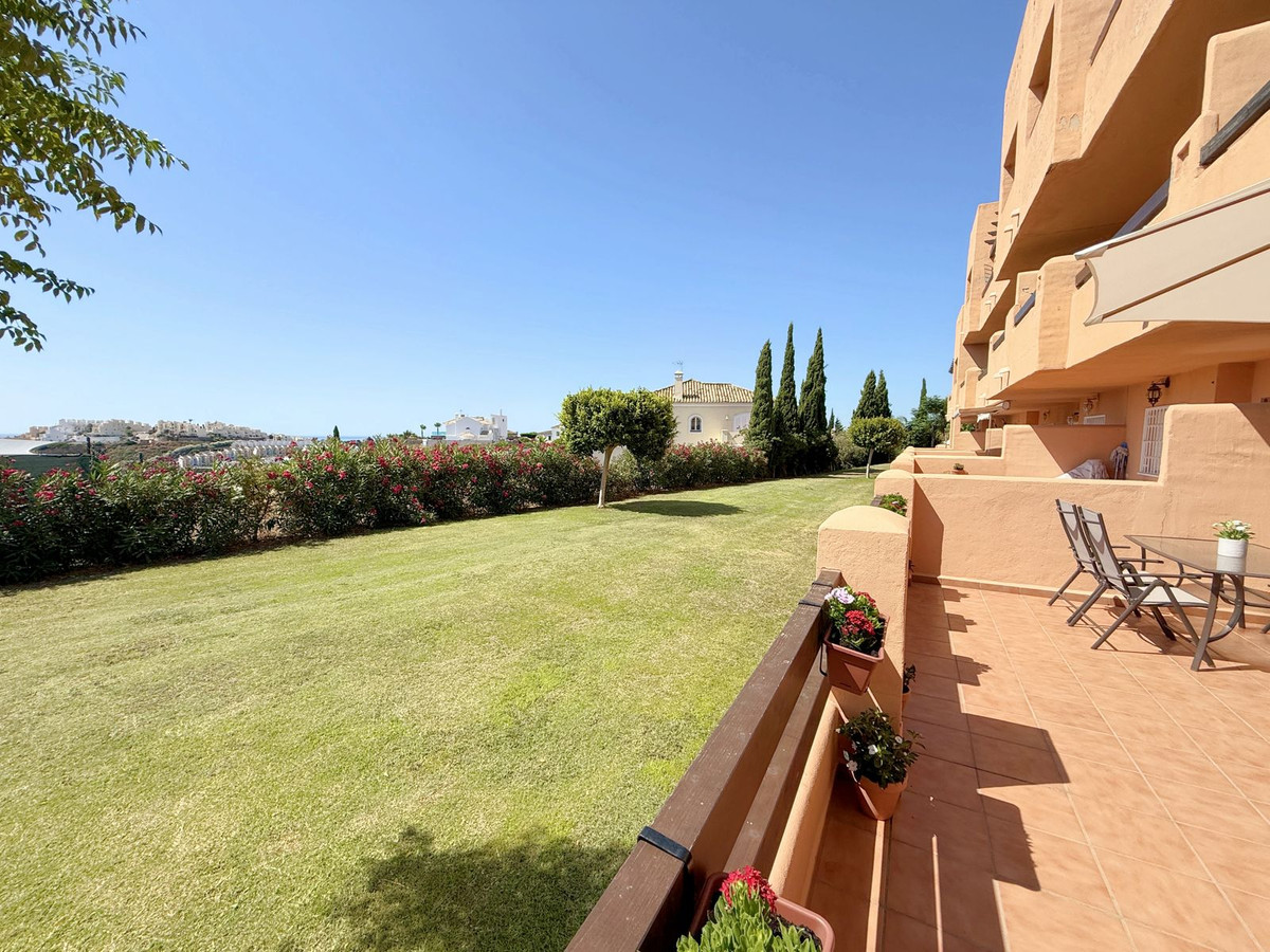 Appartement te koop in Casares Playa | 2 slaapkamers H5133445