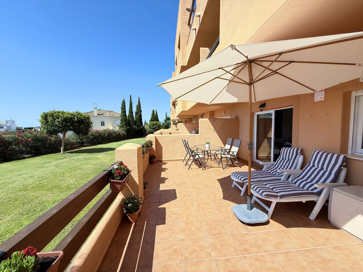 Appartement te koop in Casares Playa | 2 slaapkamers H5133445