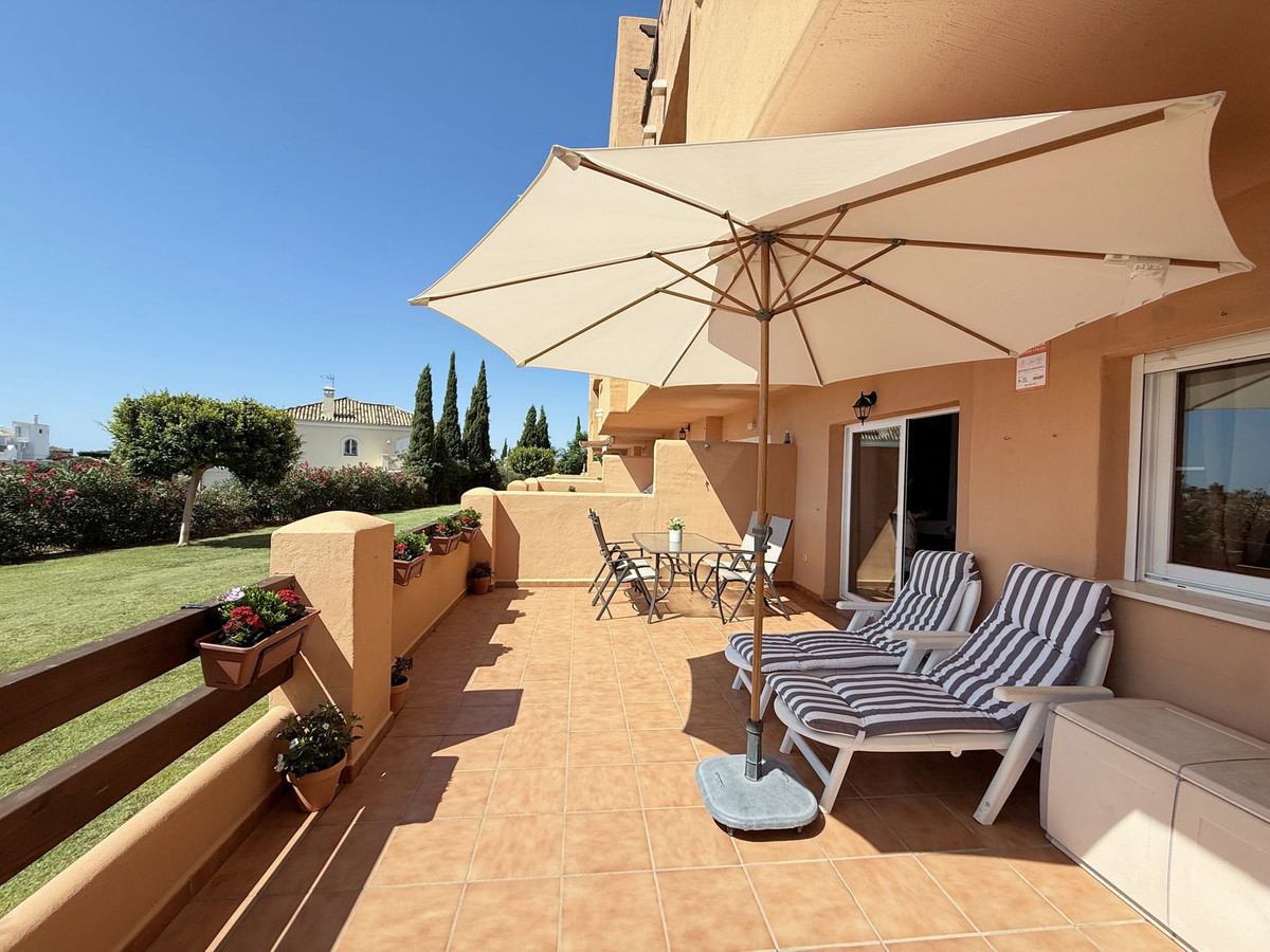 Appartement te koop in Casares Playa | 2 slaapkamers H5133445
