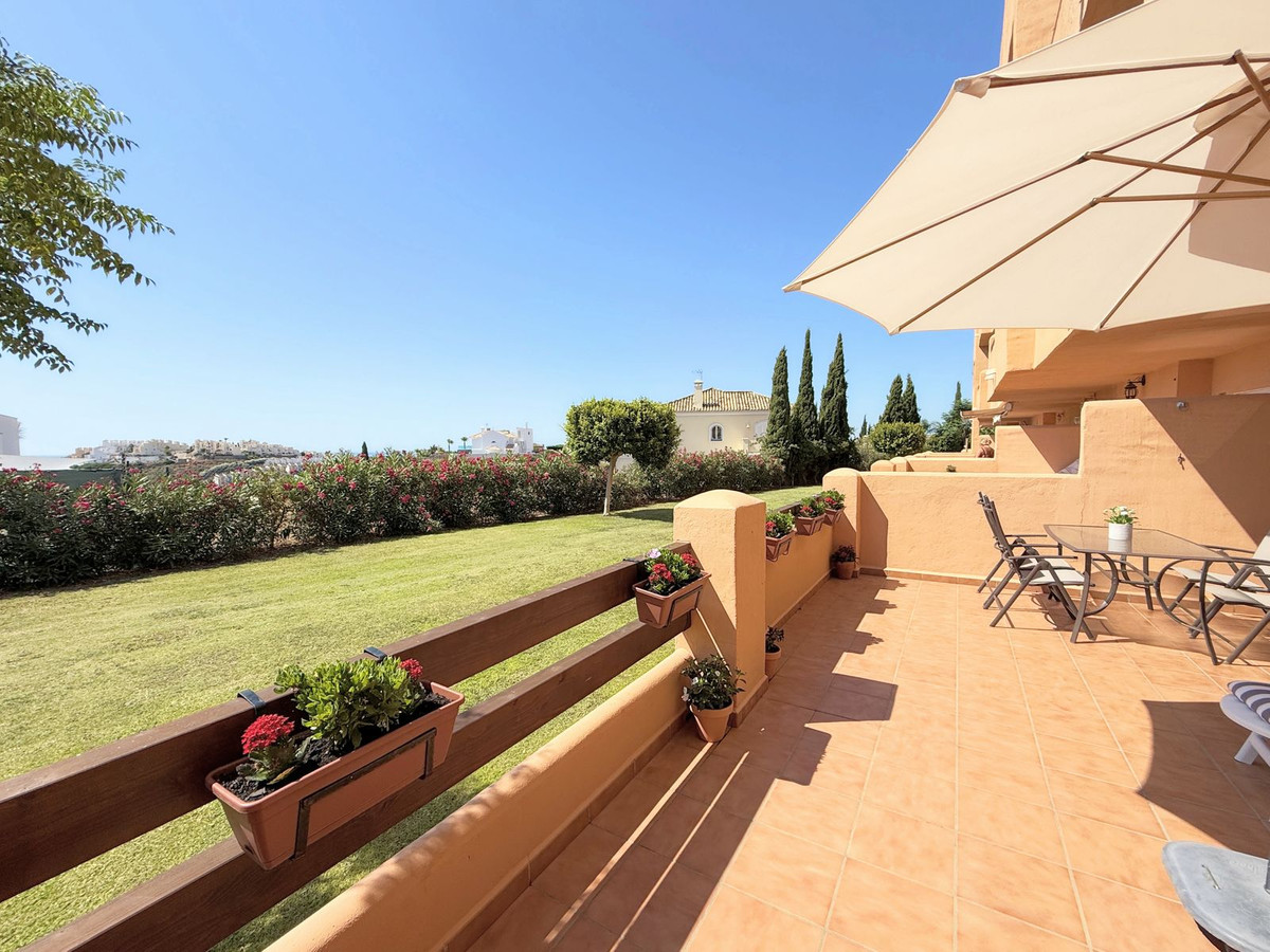 Appartement te koop in Casares Playa | 2 slaapkamers H5133445