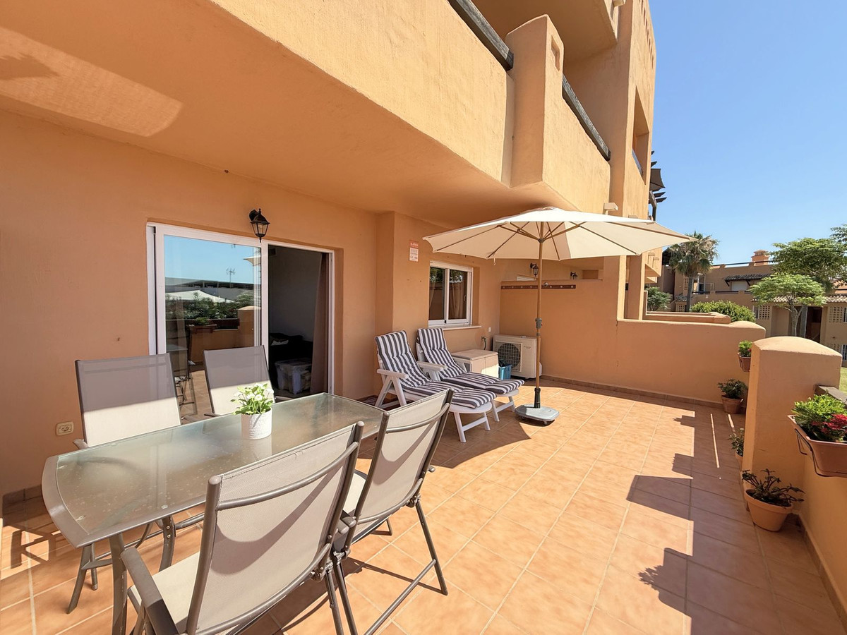 Appartement te koop in Casares Playa | 2 slaapkamers H5133445