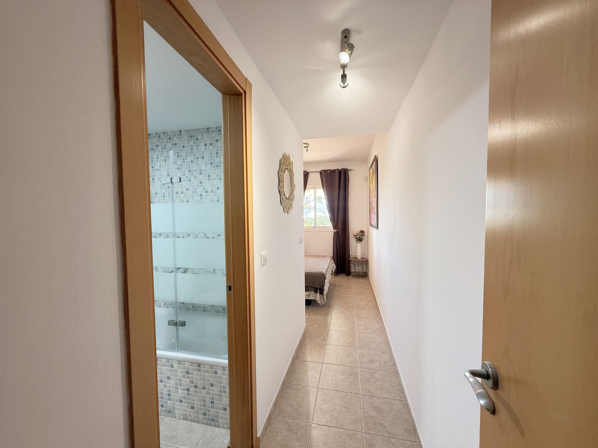Appartement te koop in Casares Playa | 2 slaapkamers H5133445