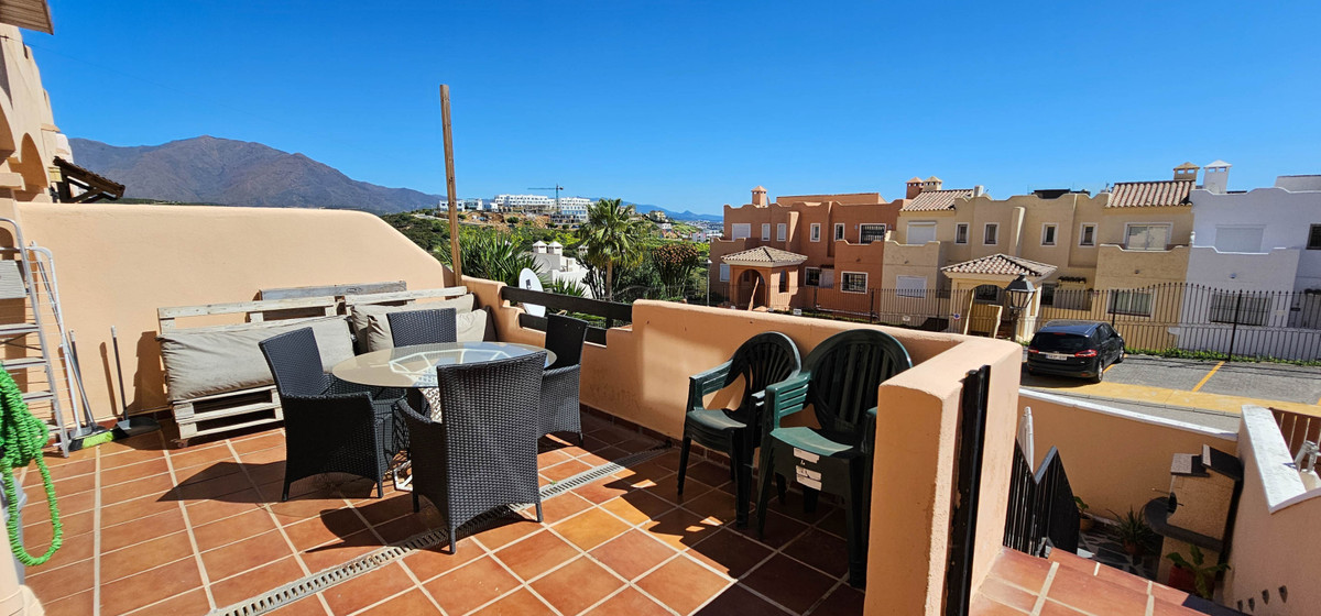 Duplex te koop in Casares Playa | 4 slaapkamers H5134729