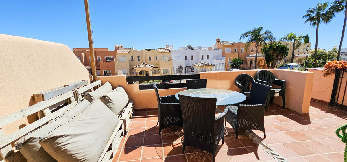 Duplex te koop in Casares Playa | 4 slaapkamers H5134729