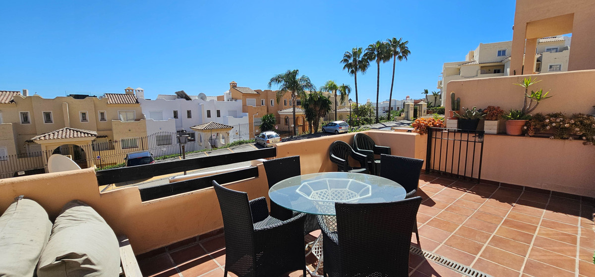 Duplex te koop in Casares Playa | 4 slaapkamers H5134729