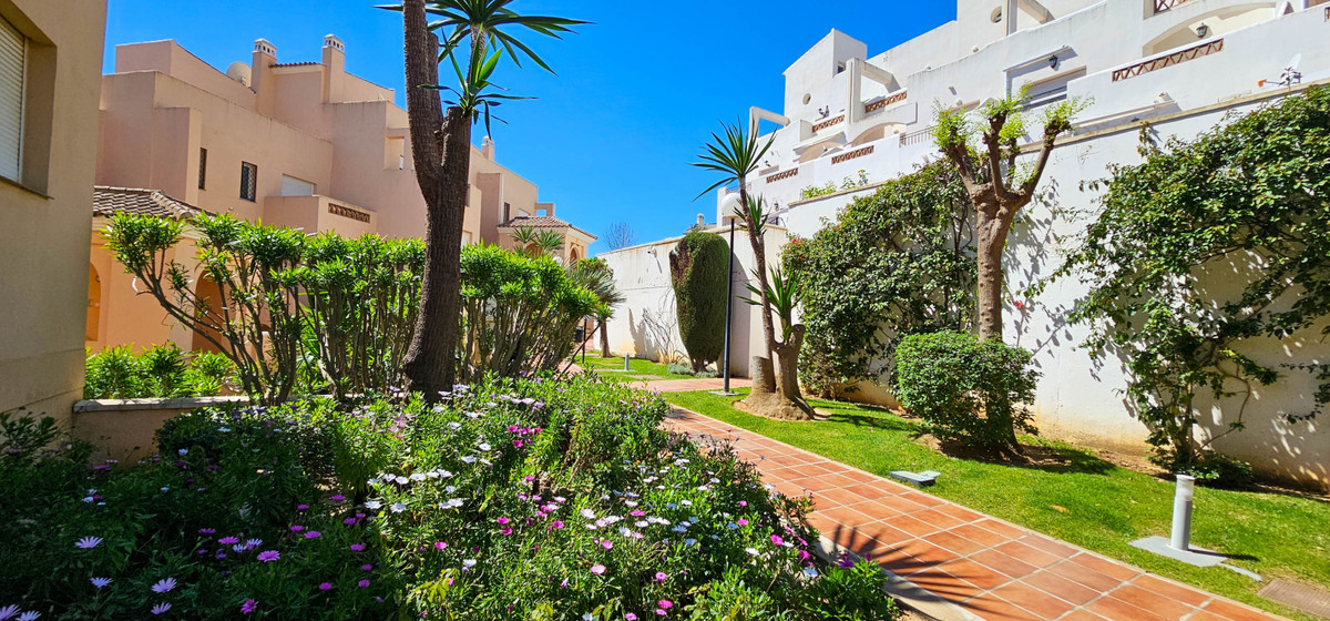 Duplex te koop in Casares Playa | 4 slaapkamers H5134729