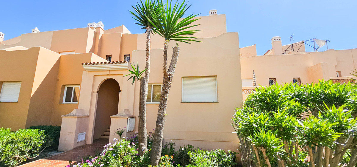 Duplex te koop in Casares Playa | 4 slaapkamers H5134729