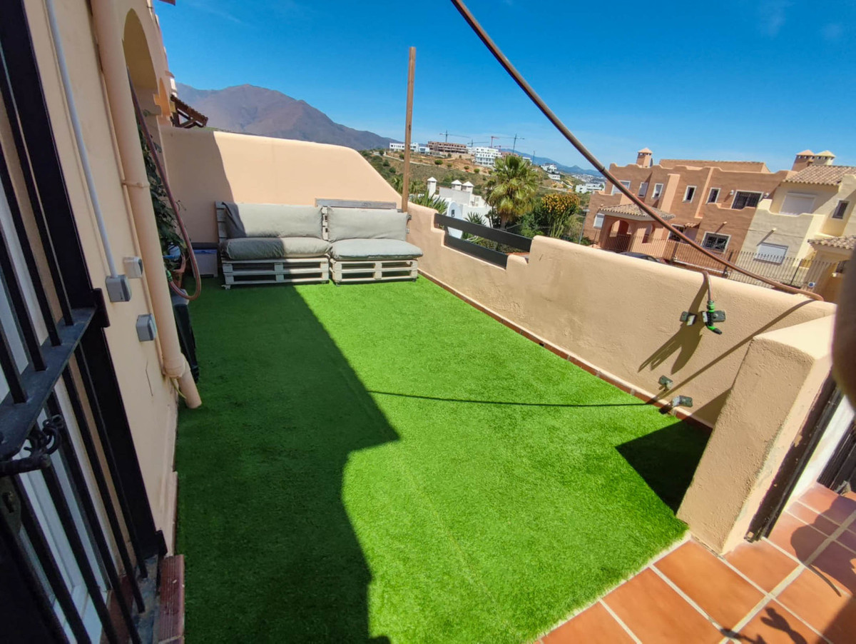Duplex te koop in Casares Playa | 4 slaapkamers H5134729