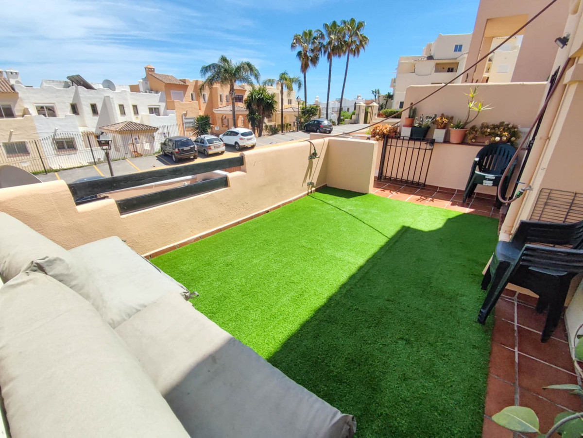 Duplex te koop in Casares Playa | 4 slaapkamers H5134729