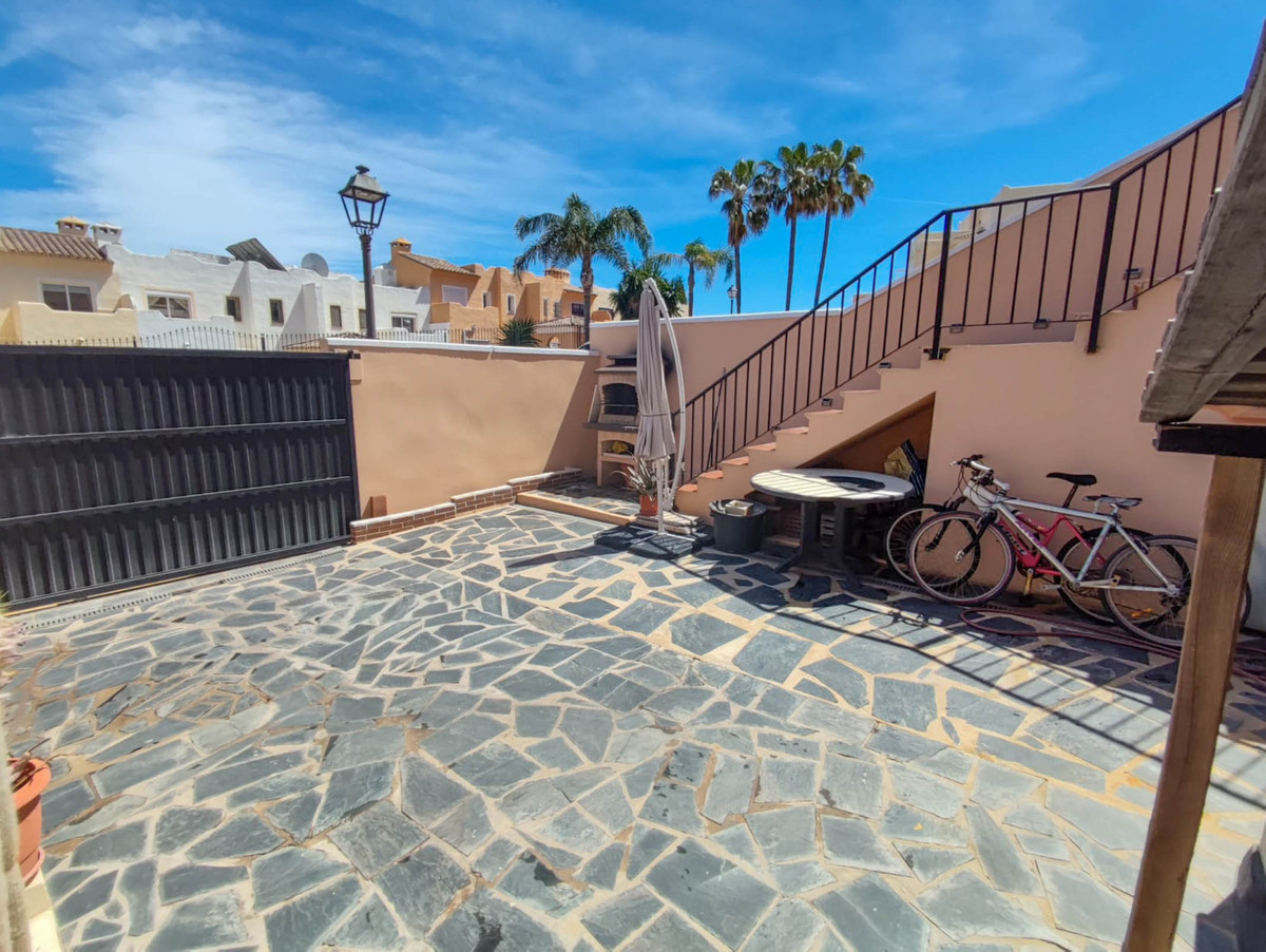 Duplex te koop in Casares Playa | 4 slaapkamers H5134729