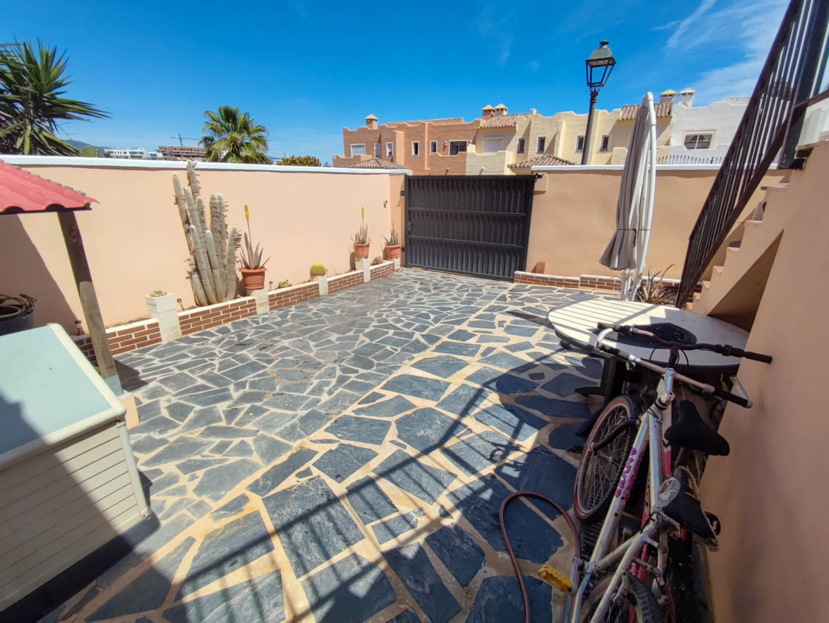 Duplex te koop in Casares Playa | 4 slaapkamers H5134729