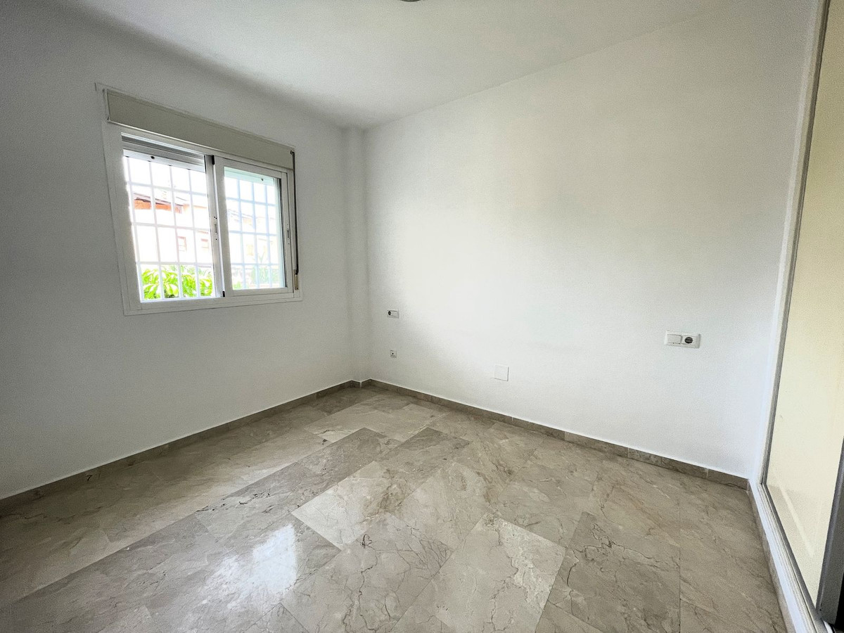 Appartement te koop in Casares Playa | 1 slaapkamers H5139640