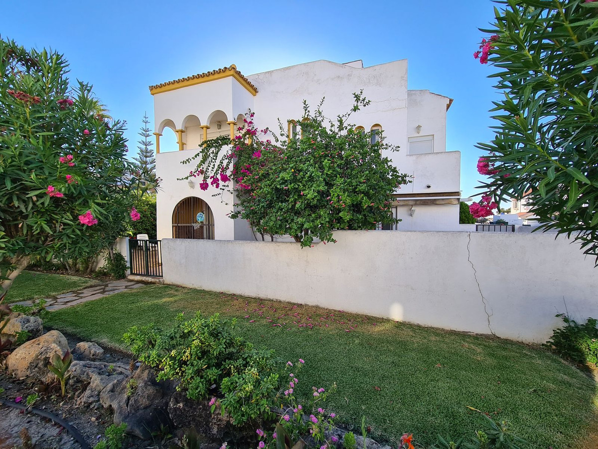 Huis te koop in Casares Playa | 3 slaapkamers H5139805