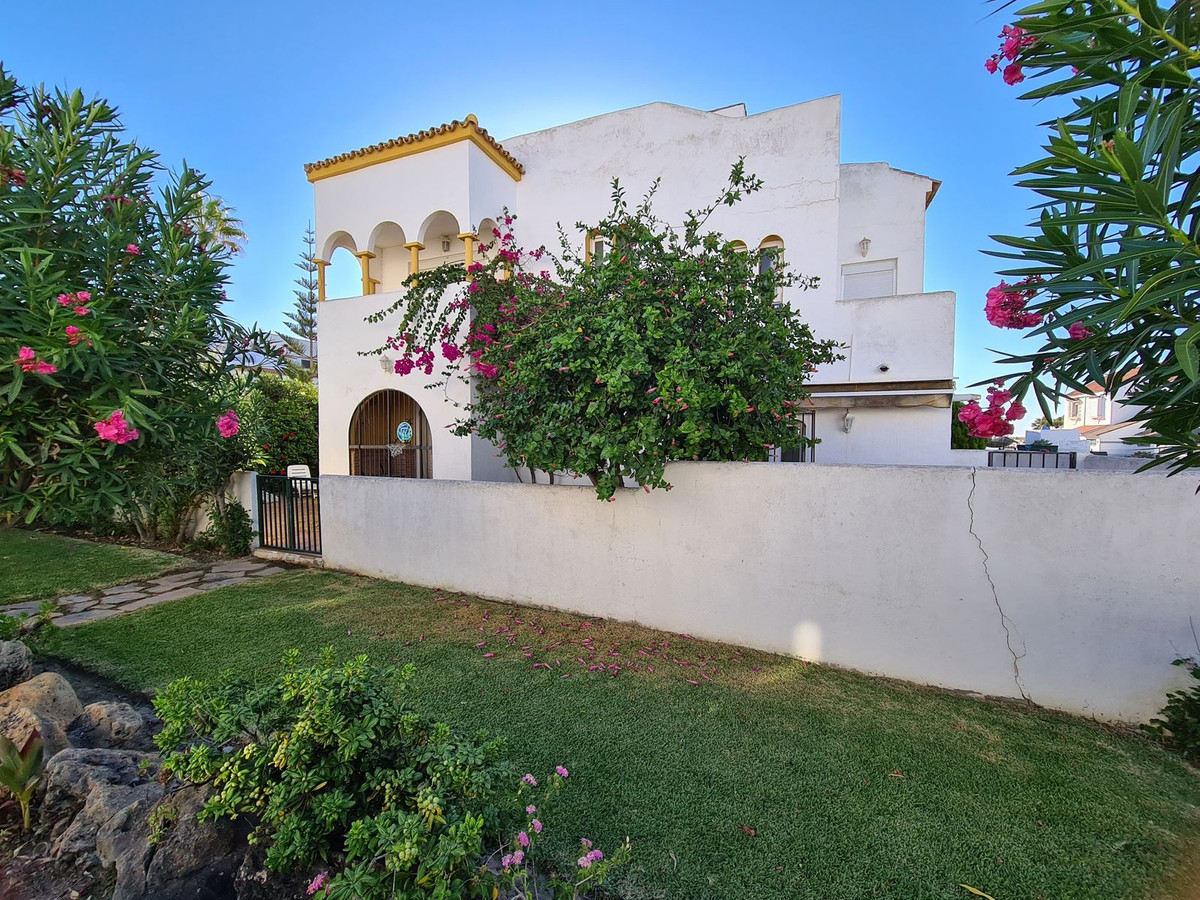Huis te koop in Casares Playa | 3 slaapkamers H5139805