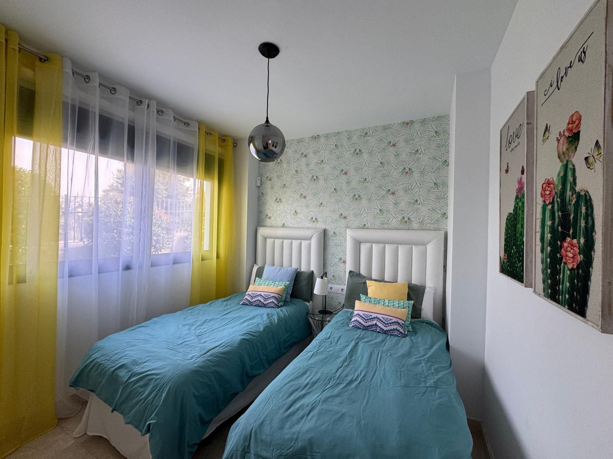 Appartement te koop in Casares Playa | 2 slaapkamers H5140726