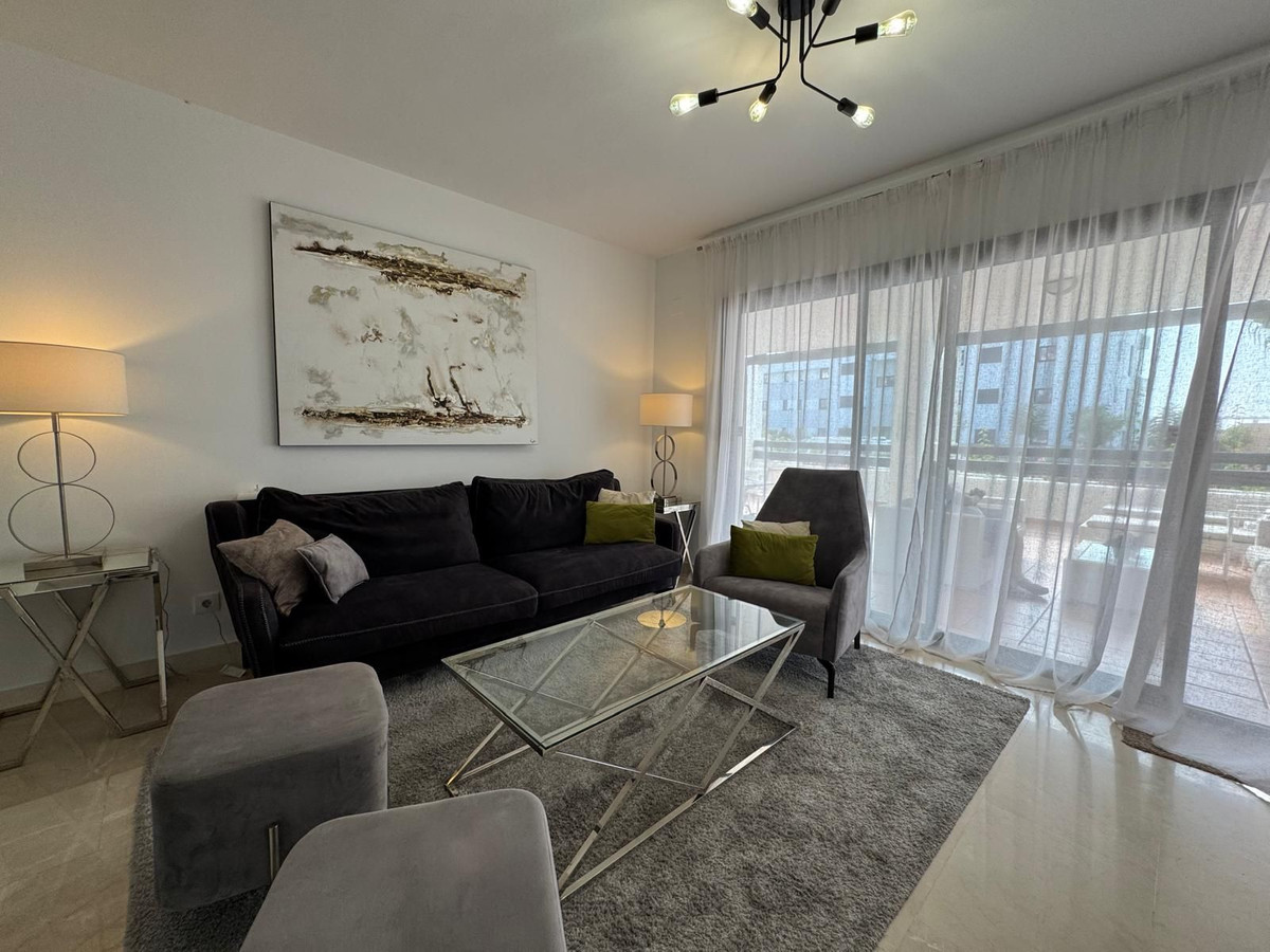 Appartement te koop in Casares Playa | 2 slaapkamers H5140726