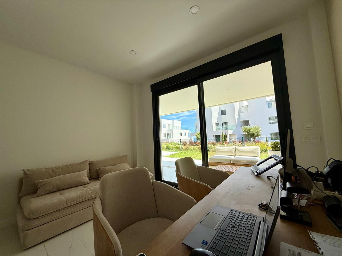 Appartement te koop in Casares Playa | 2 slaapkamers H5143777