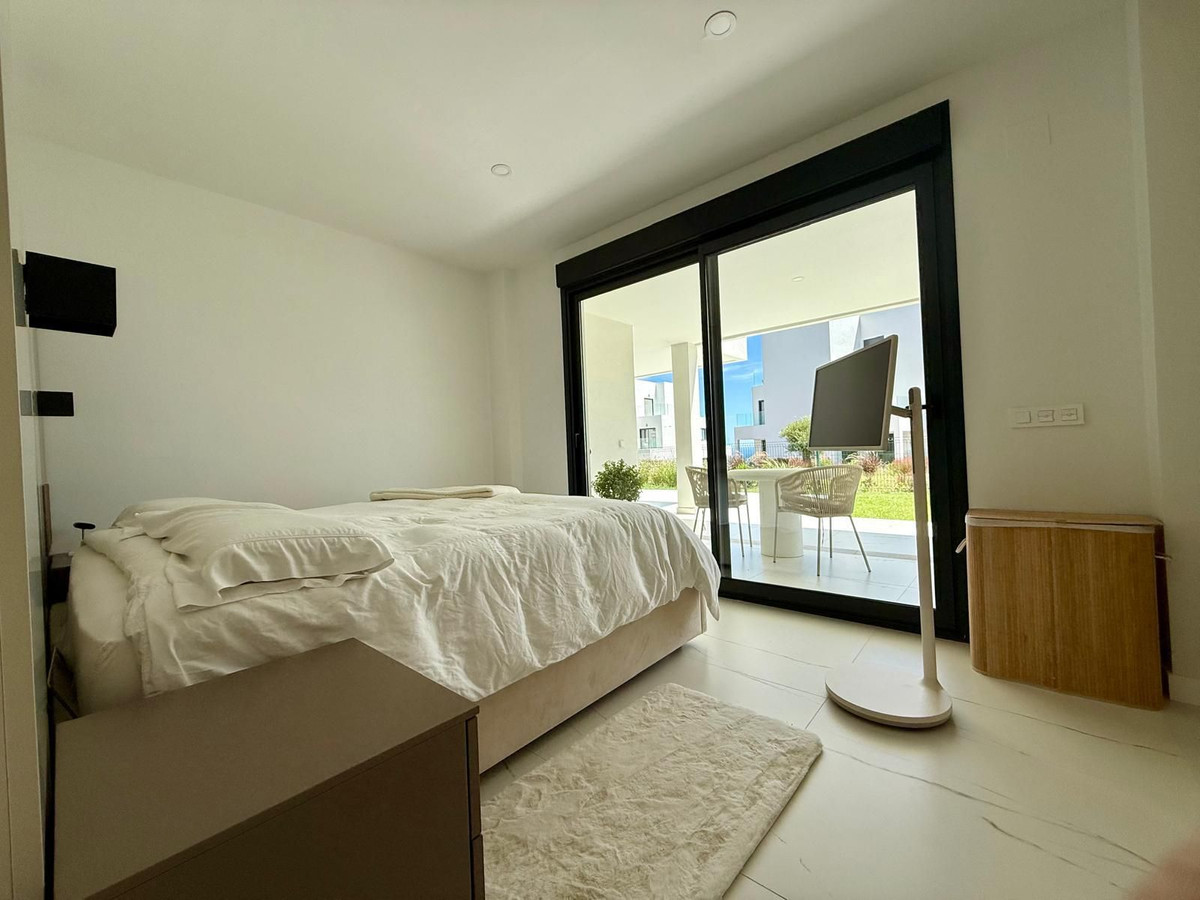 Appartement te koop in Casares Playa | 2 slaapkamers H5143777