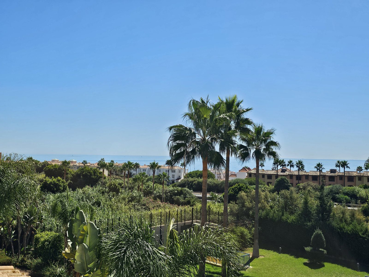 Penthouse te koop in Casares Playa | 3 slaapkamers H5146048